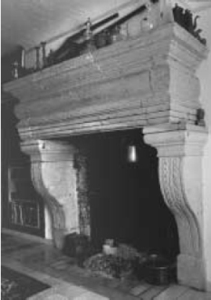 Cheminée XVIème